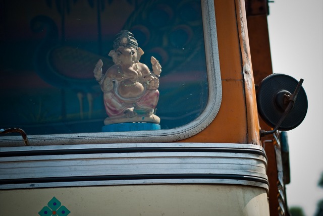 THE TRUCKDRIVERS OF INDIA