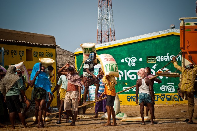 THE TRUCKDRIVERS OF INDIA