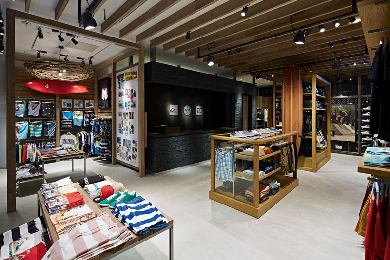 QUIKSILVER STORE YOKOHAMA Specialnormal Inc.