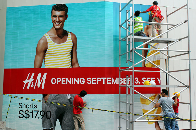 H&M store openings. 2005–2012. - oscarliedgren