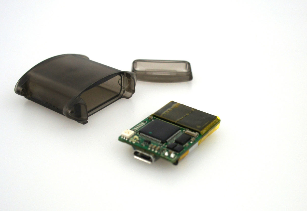 AX3 Activity Monitor - Mathew Kipling Design Portfolio