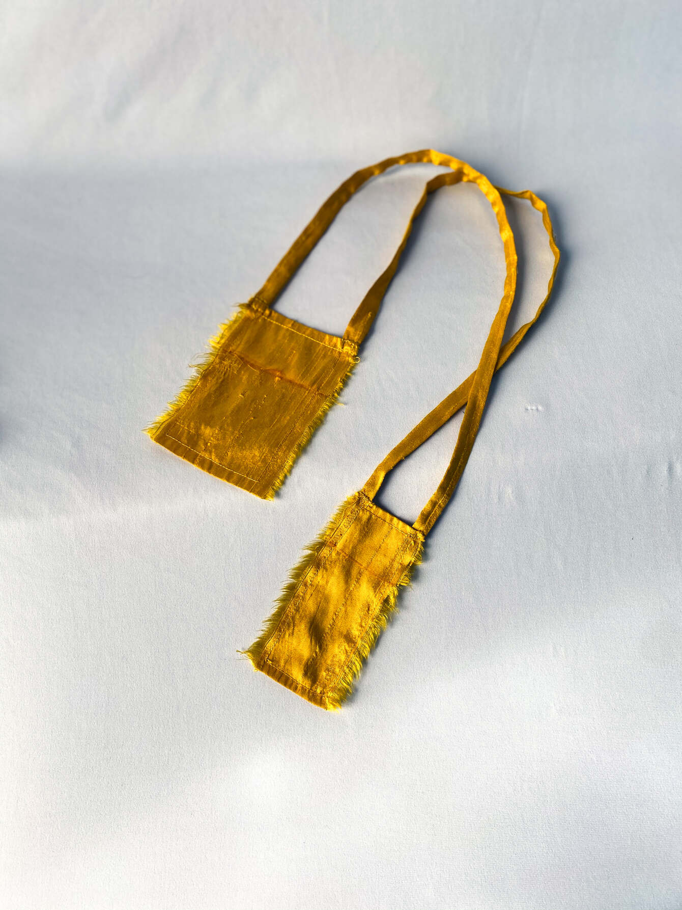 Scapulars - ƎE