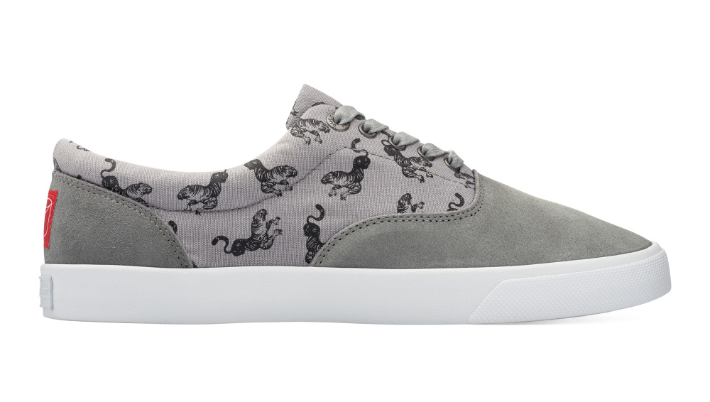 bucketfeet shoes tiger