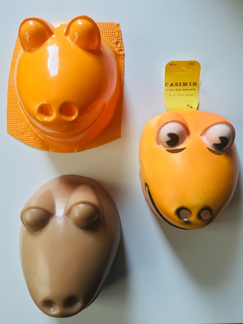 Les masques César velvet galerie mobilier design Quasar Khanh