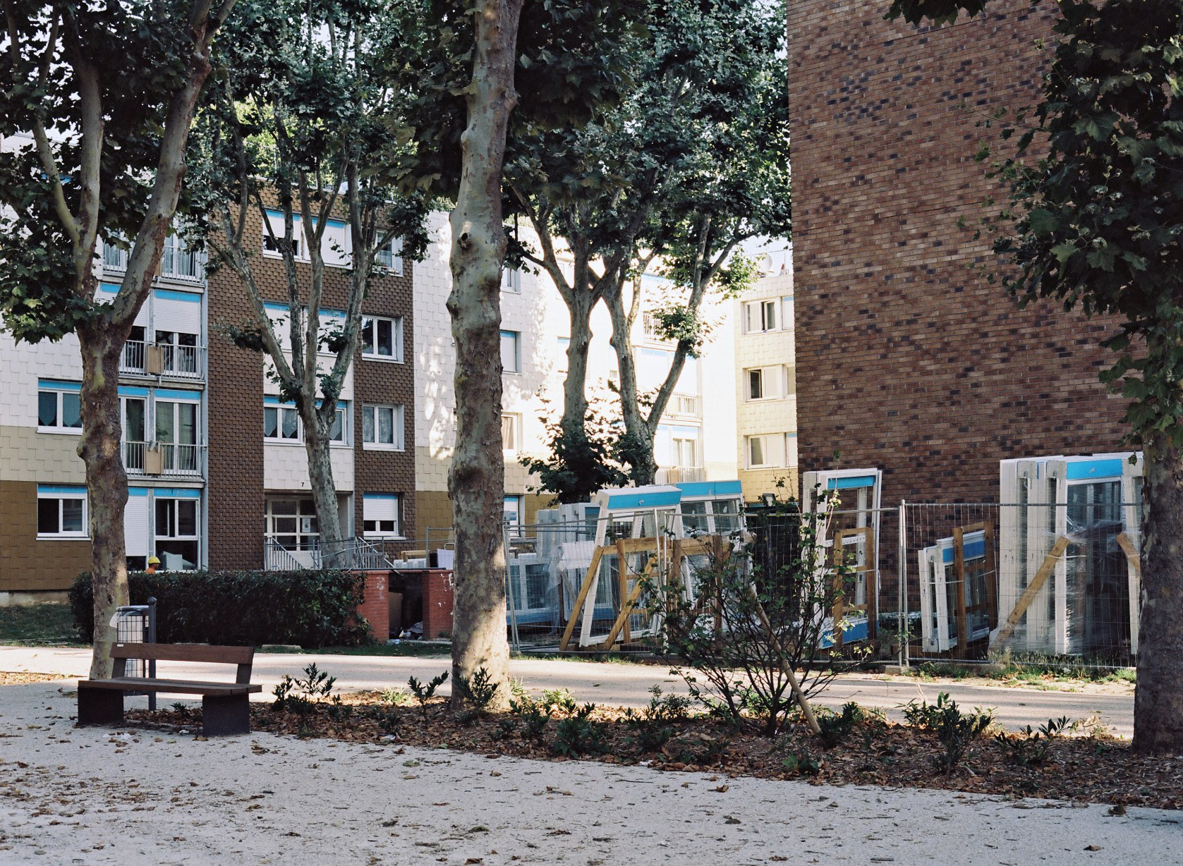 Les Carreaux, VilliersleBel Habité(e)(s)