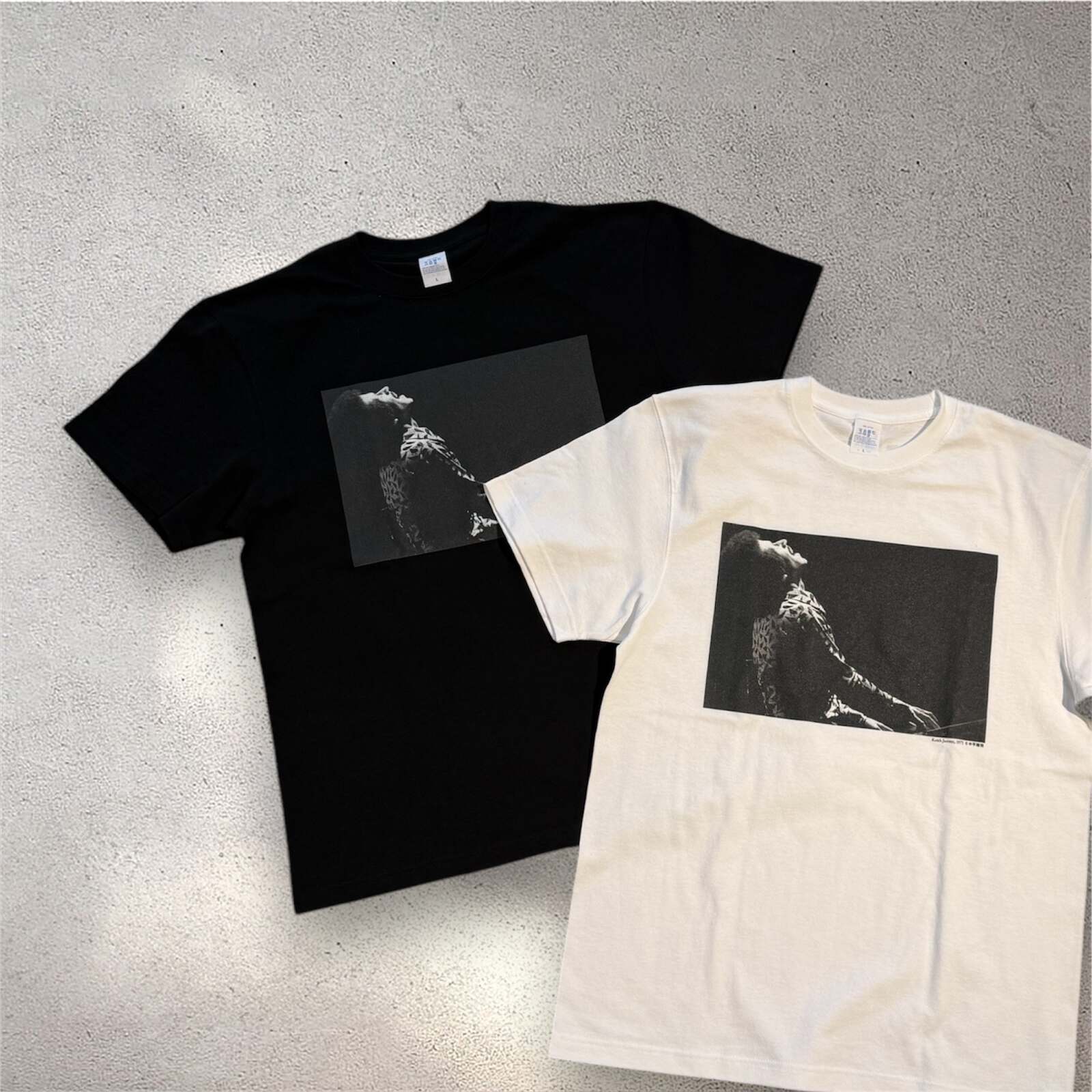 激レア90s MASSIVE ATTACK1991年blue linesポスター 激レア90s MASSIVE ATTACK1991年blue linesポスター