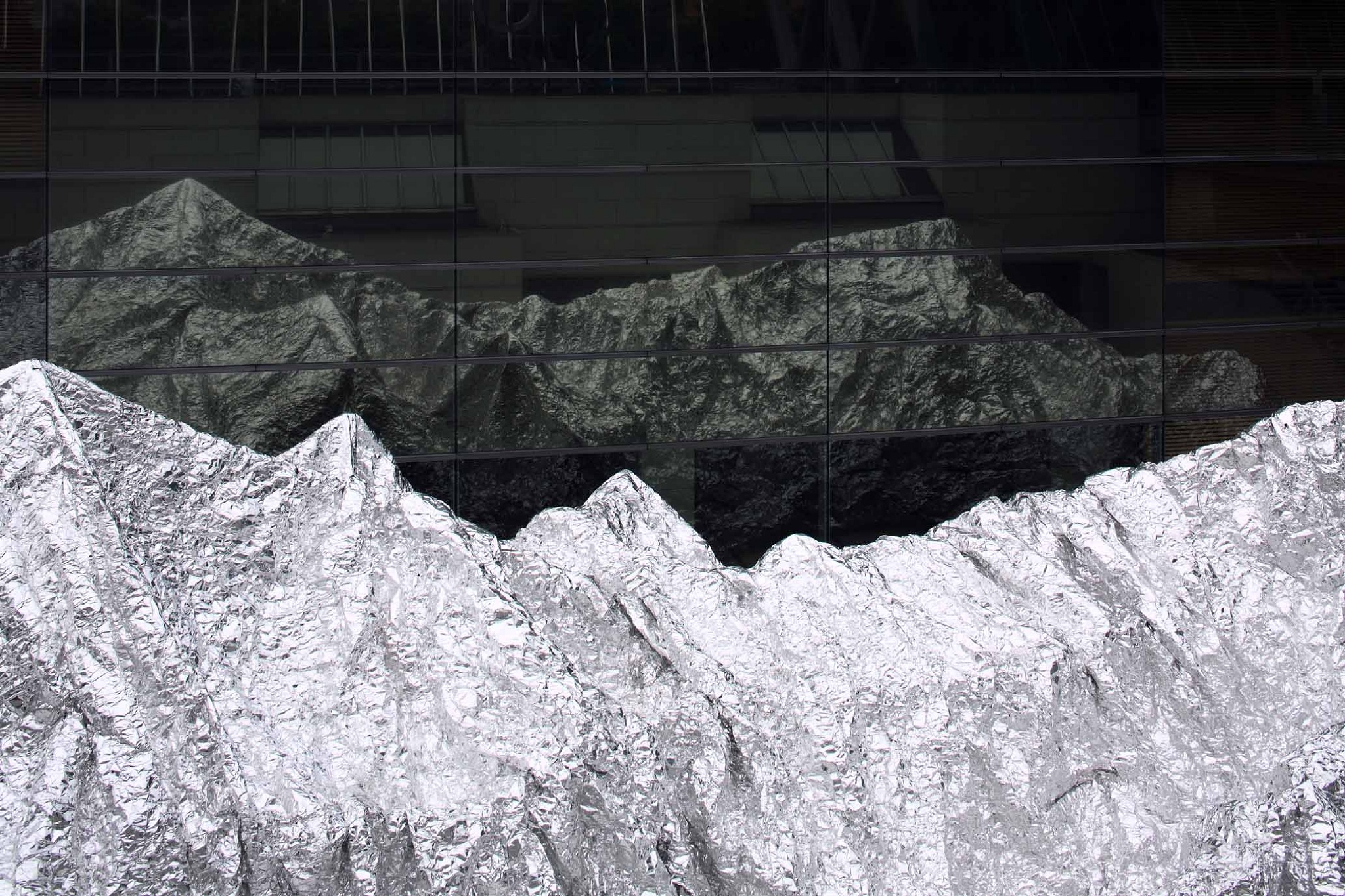 MOT×Bloomberg Public 'Space' Project 