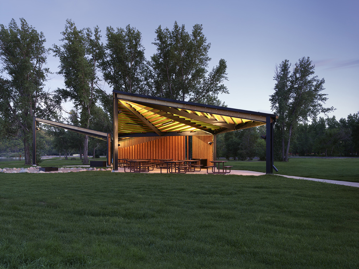 Sask Parks DayUse Pavilion 1x1 architecture