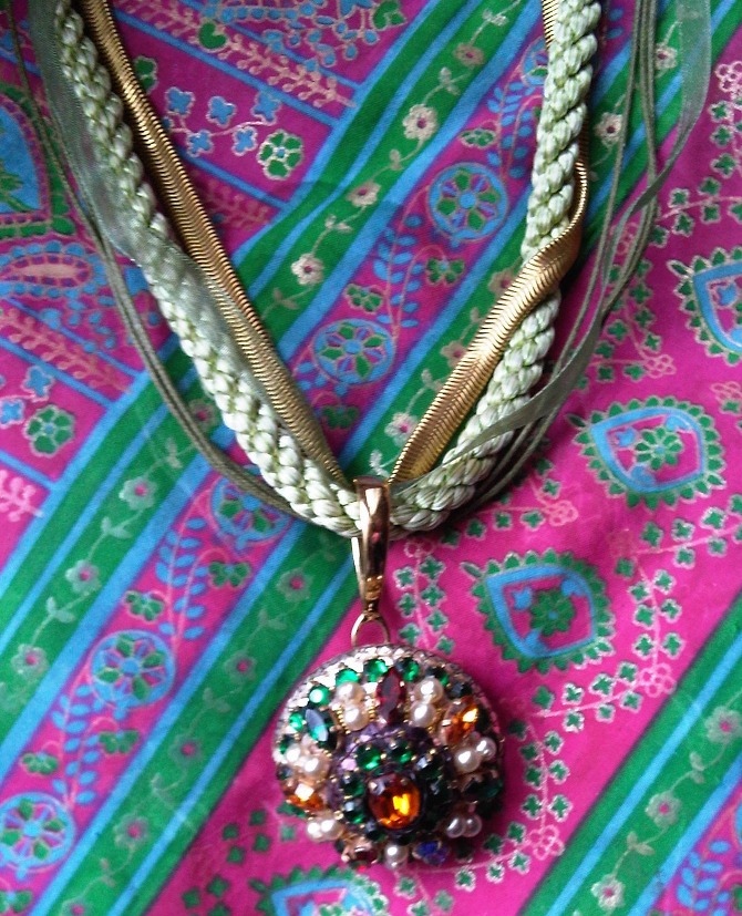 Pendentif Fantaisie Vintage Créateur - Bijou Collection Original