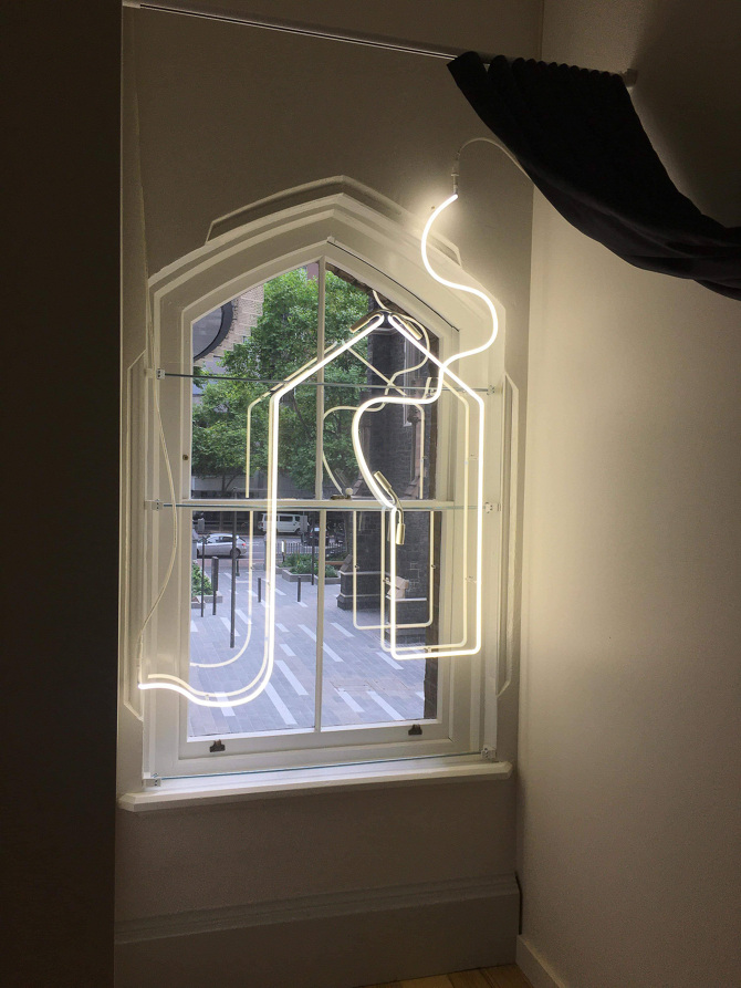 FRAME (IN FLIGHT) Meagan Streader