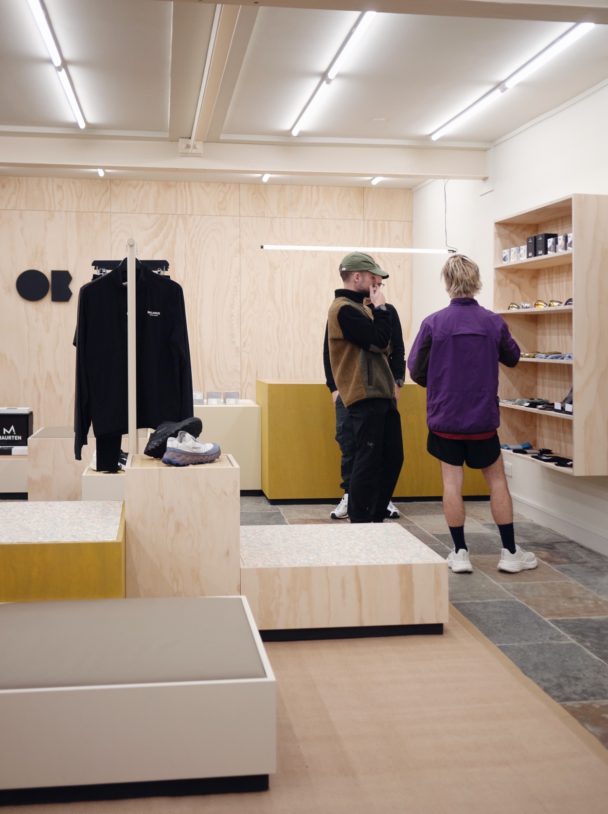 OUT & BACK STORE - polka