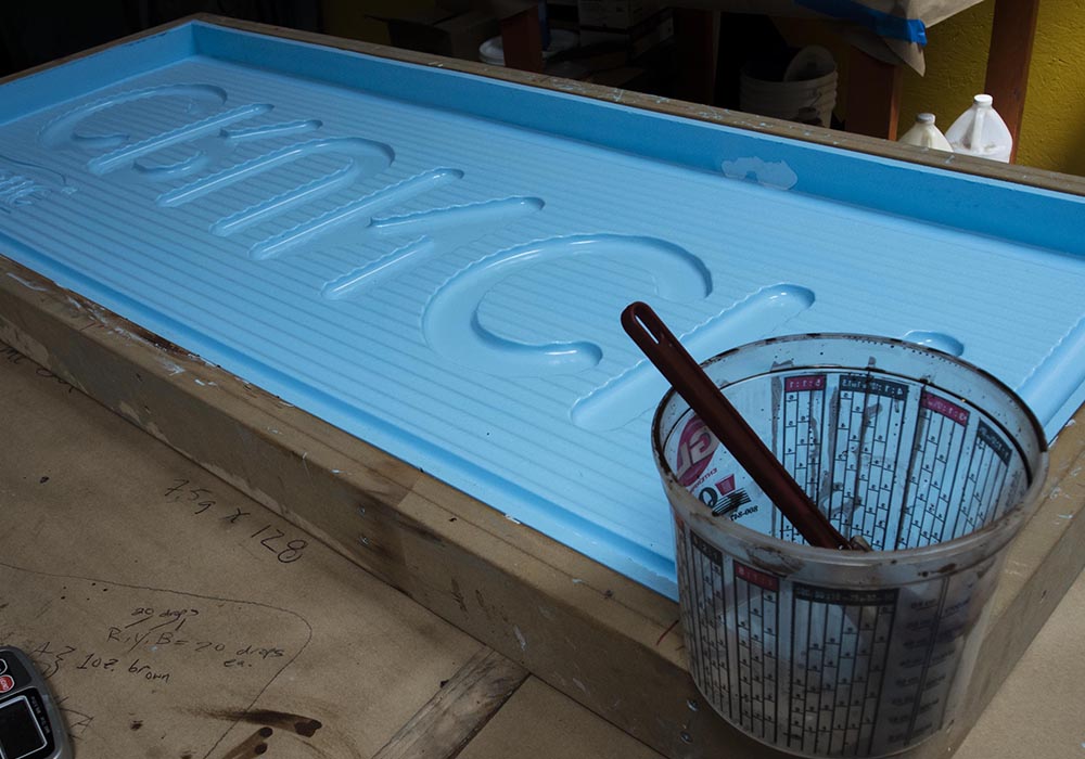giant-candy-bar-robb