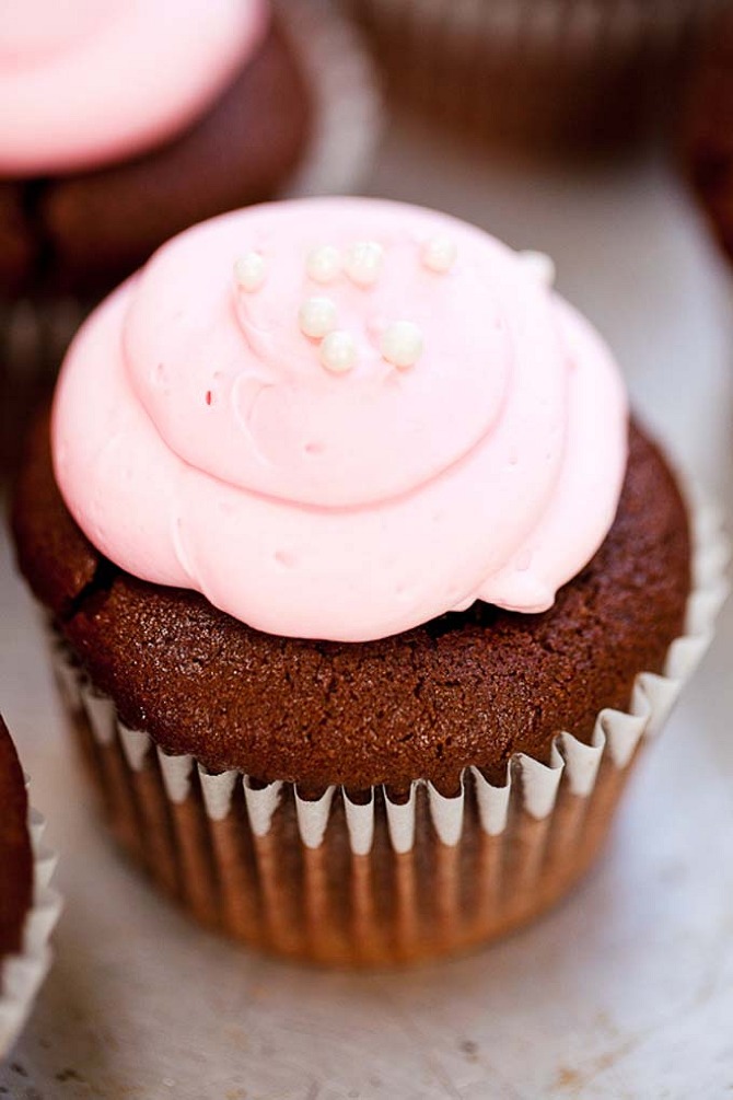 OTHER YUMMY TREATS cakes by kristin