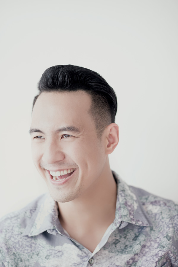 Daniel Mananta - Fashion & Portrait Photographer | Meutia