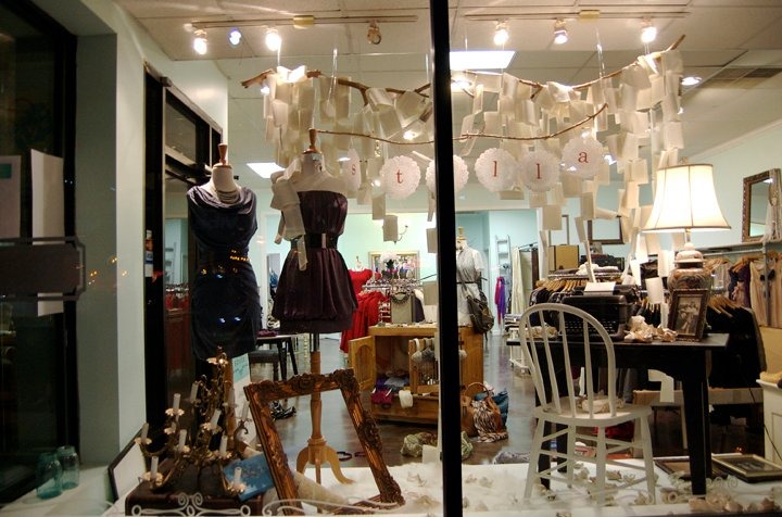 window + visual display - create art. inspire design.