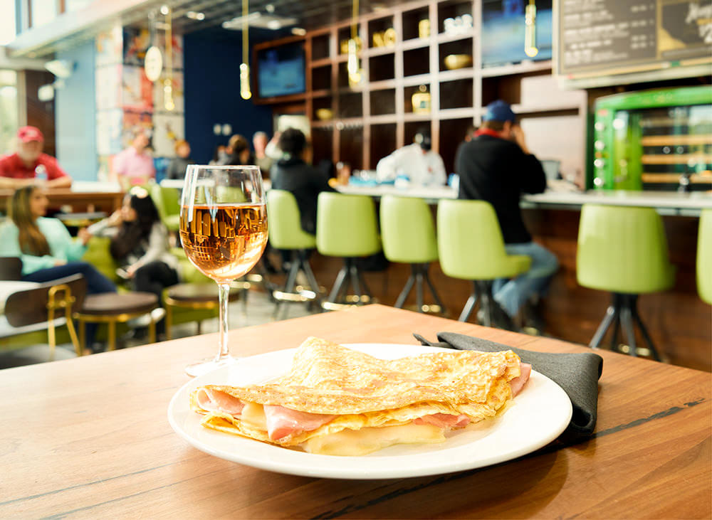 Brasserie Honoré Restaurant Kanan F. Whited IV