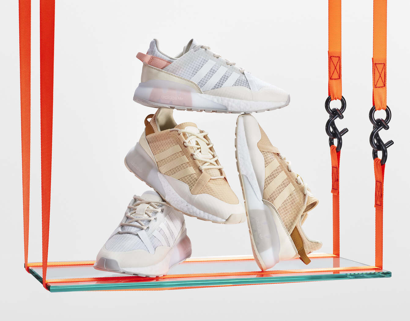 ADIDAS ORIGINALS ZX - Liz Moser