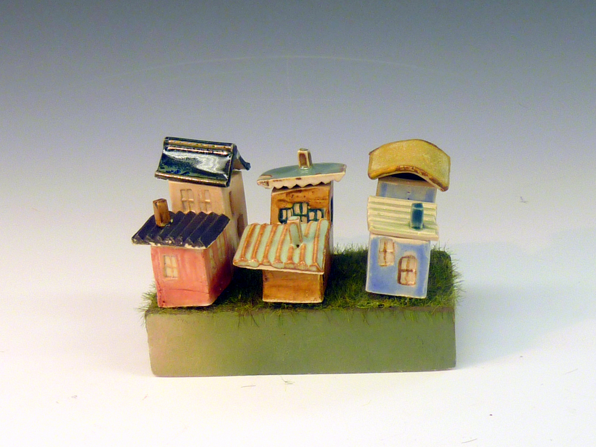 Ceramic Houses Classical Mess